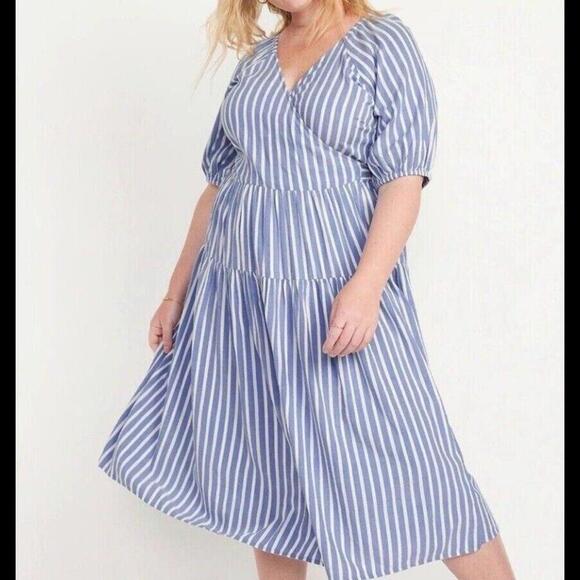 Old Navy Wrap Maxi Dress Womens 4X Blue Striped Puff Sleeve Side Tie Vacation - Picture 2 of 10